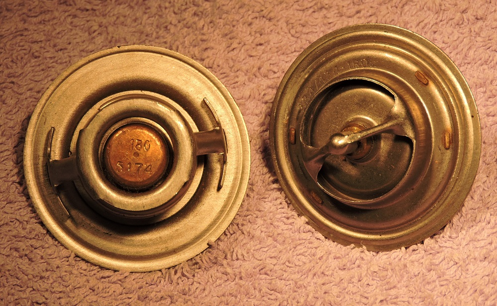 Ford 1939 - Thermostat 180F, 82C.