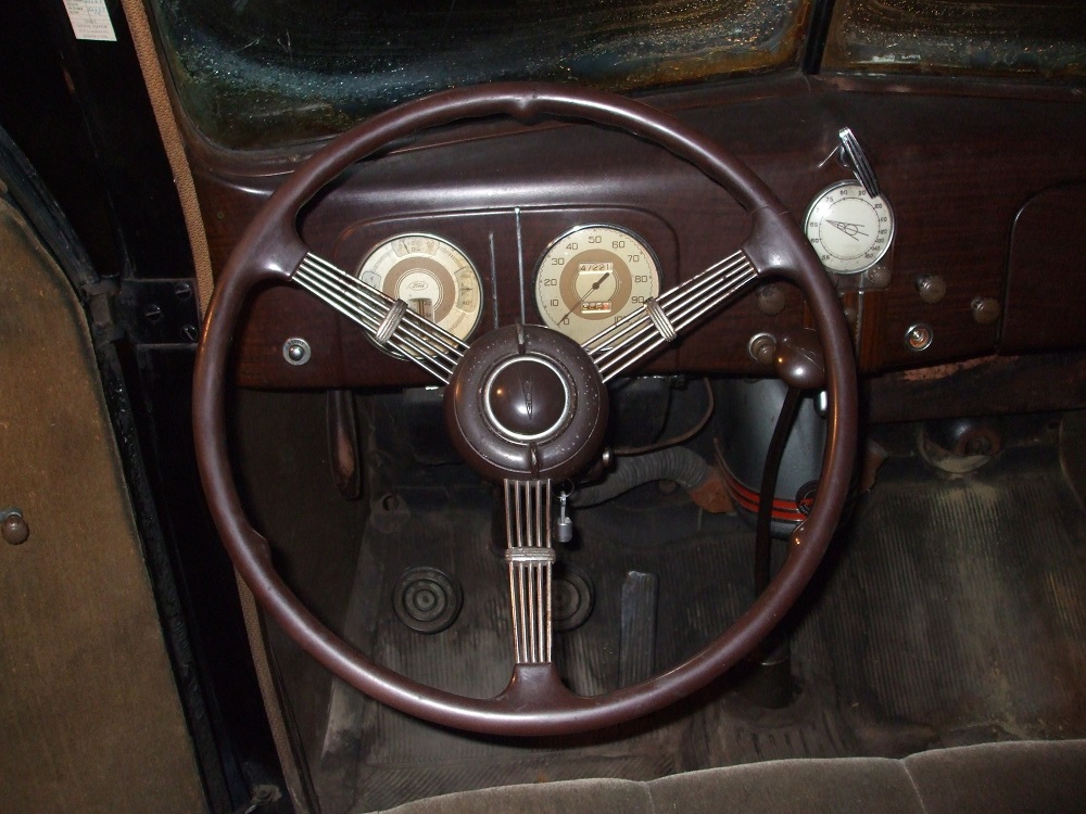 1937-ford-banjo-steering-wheel-credit-to-early-ford-v8-club-forum-and-tonym
