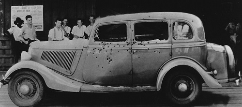 bonnie-and-clyde-death-car-credit-to-barnfstyle-files